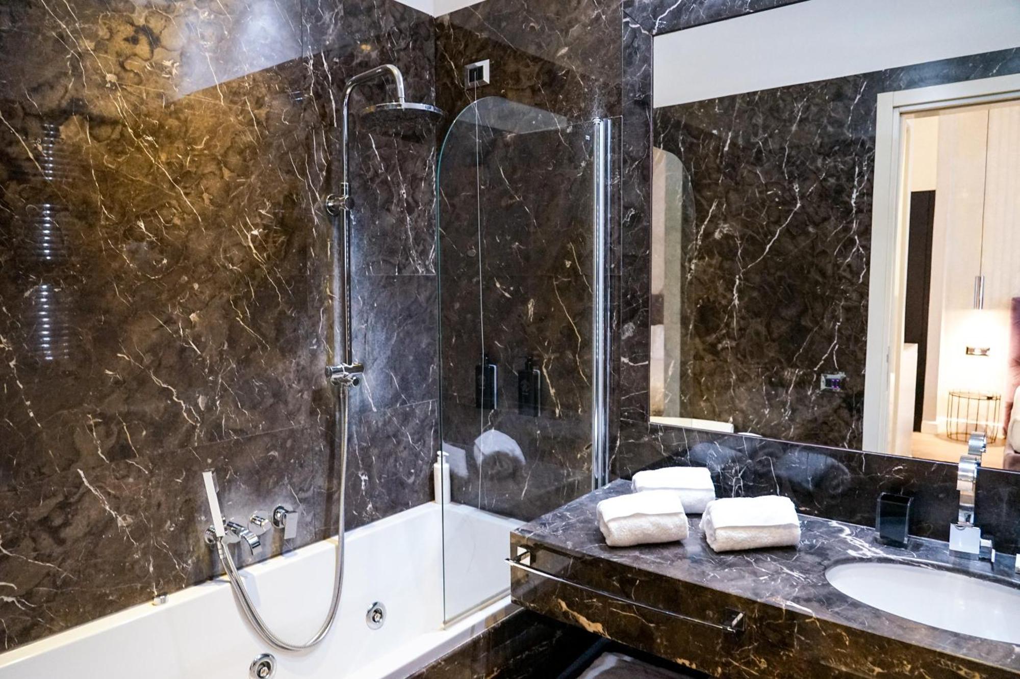 The Unique Hotel Μιλάνο Εξωτερικό φωτογραφία